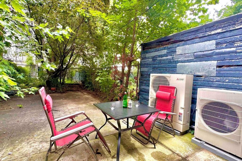 Bright, Airy, Luxe Hideaway”w” Private Backyard * New York
